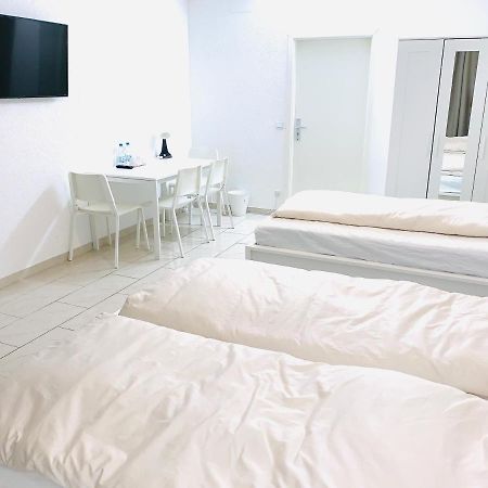 Gemuetliches Zimmer 20 Min Vom Frankfurt Hbf 1 Langen  Dış mekan fotoğraf